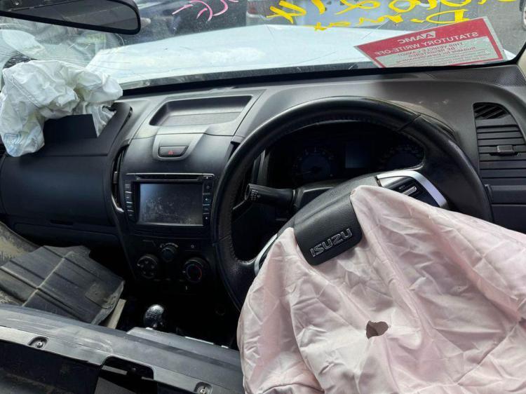 isuzu D Max 2018 Parts & Wrecking