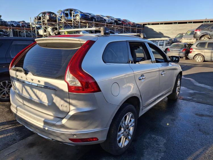 volvo Xc60 Oct 2014 Parts & Wrecking