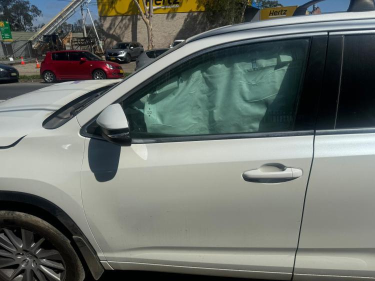 toyota Kluger 2015 Parts & Wrecking