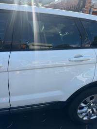 2014 Land Rover Range Rover Evoque image 3