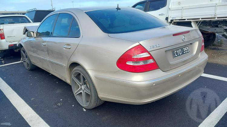 mercedes benz E 320 Avantgarde Sedan 2003 Parts & Wrecking