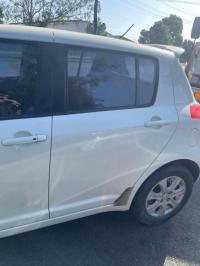 2009 Suzuki Swift image 3