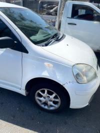 2003 Toyota Echo image 3