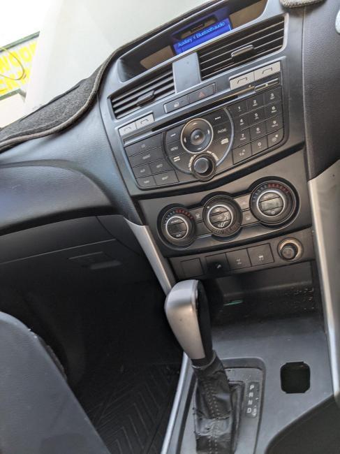 mazda Bt 50 XTR Dec 2013 Parts & Wrecking