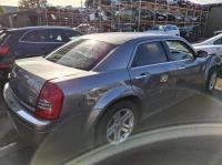 2008 Chrysler 300c LE image 3