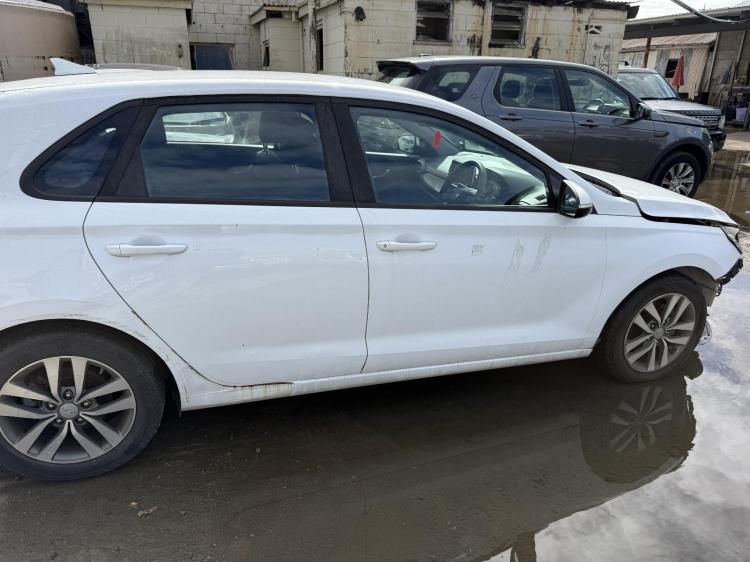 hyundai I30 PD Sep 2017 Parts & Wrecking