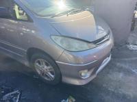 2015 Toyota Estima image 3