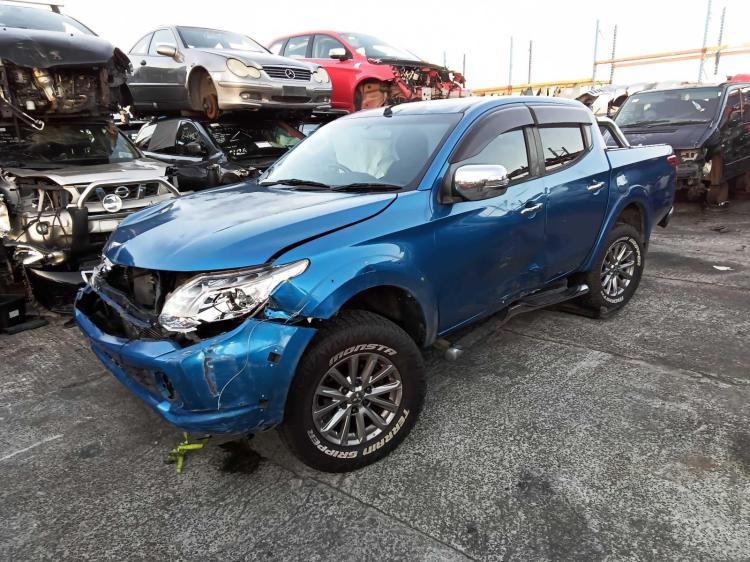 mitsubishi Triton GLS Nov 2015 Parts & Wrecking