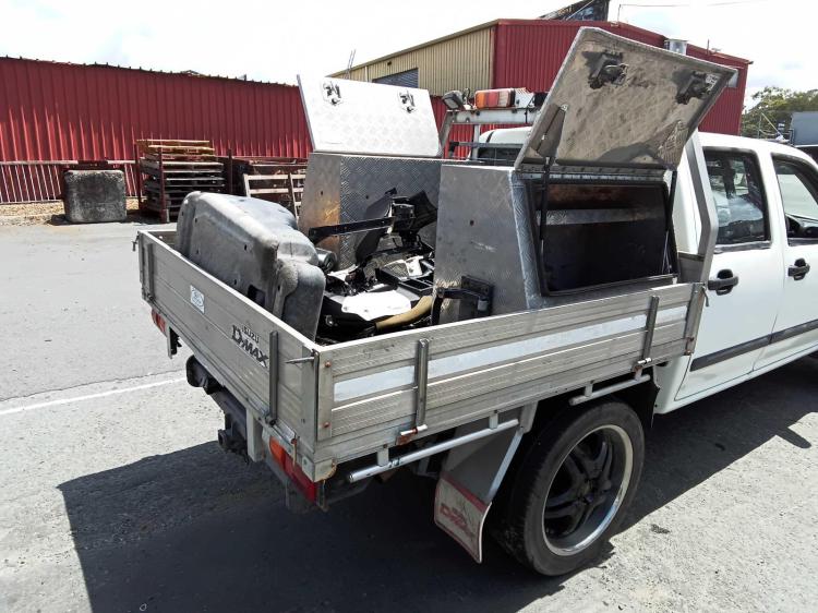 isuzu D Max SX Apr 2012 Parts & Wrecking