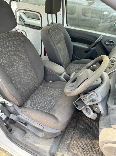 renault Kanggo MAXI Apr 2014 Parts & Wrecking