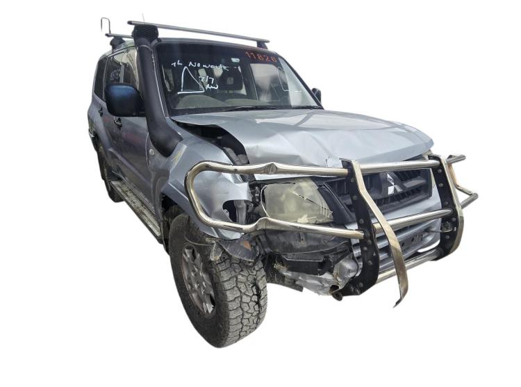 mitsubishi Pajero NP GLX Jul 2005 Parts & Wrecking
