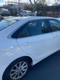 2015 Toyota Camry image 3