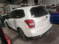 2015 Subaru Forester FORESTER image 3