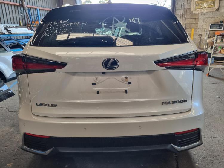 lexus Nx300h LUXURY 2019 Parts & Wrecking