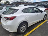 2017 Mazda 3 BN image 3