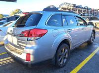2013 Subaru Outback B5A image 3