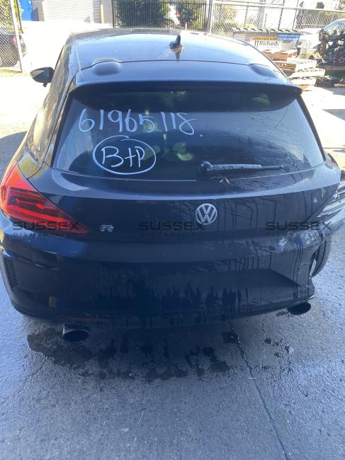 volkswagen Scirocco 1S R Oct 2015 Parts & Wrecking