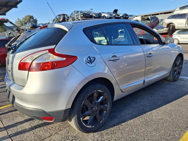 renault Megane Nov 2012 Parts & Wrecking