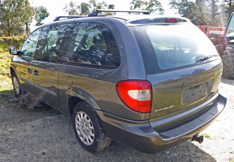 chrysler Voyager 2003 Parts & Wrecking