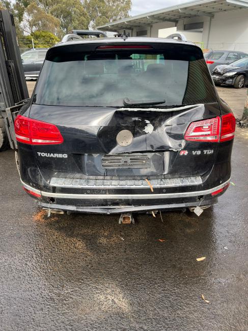 volkswagen Touareg 7P Jul 2016 Parts & Wrecking