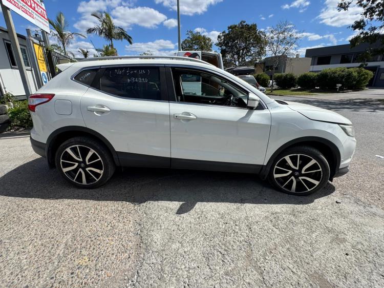 nissan Qashqai Oct 2016 Parts & Wrecking