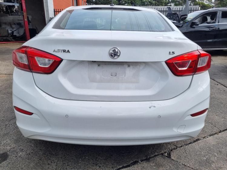 holden Astra LS BK-BL 2017 Parts & Wrecking