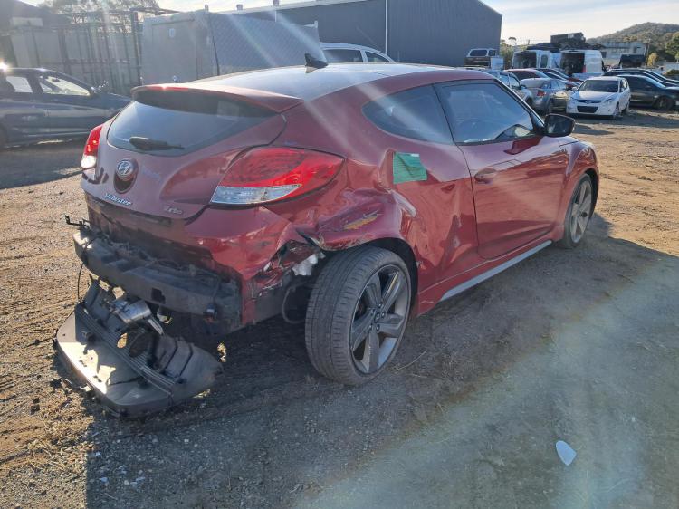 hyundai Veloster FS Aug 2014 Parts & Wrecking