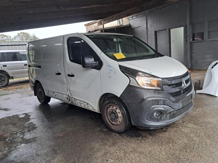 mitsubishi Express SN Oct 2020 Parts & Wrecking