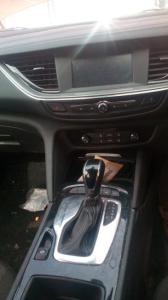 2018 Holden Commodore LT image 3