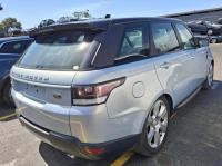 2015 Land Rover Range Rover Sport image 3