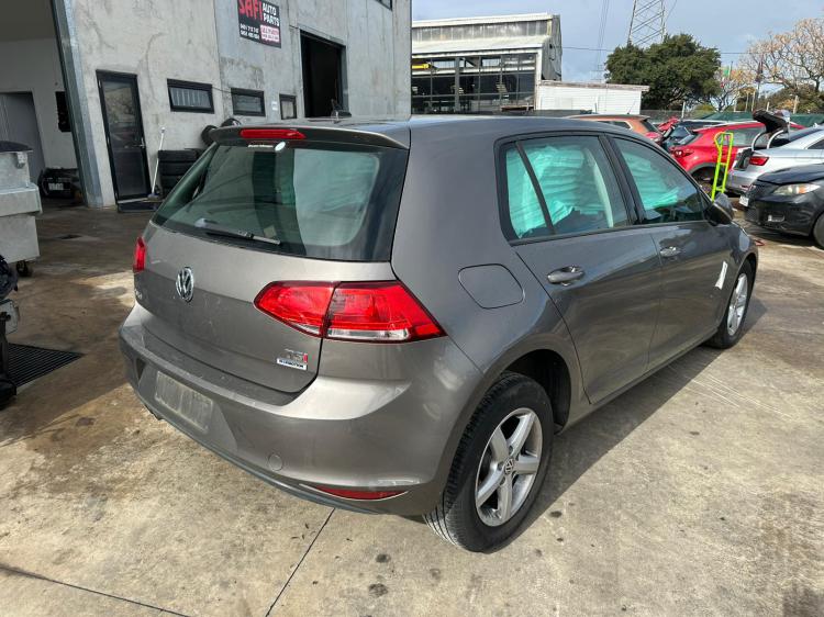 volkswagen Golf 110 TDI HIGHLINE Apr 2017 Parts & Wrecking