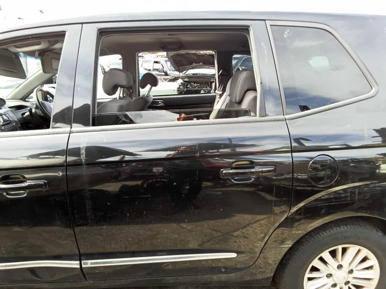 ssangyong Stavic Mar 2014 Parts & Wrecking