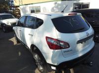 2010 Nissan Dualis TI image 3