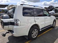 2017 Mitsubishi Pajero NX image 3