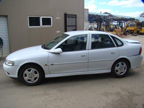 holden Vectra Mar 2001 Parts & Wrecking