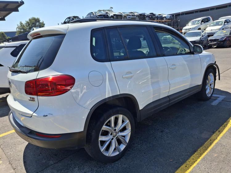 volkswagen Tiguan 5N Nov 2014 Parts & Wrecking
