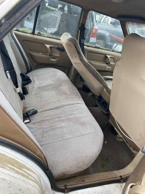 ford Xf Gli Aug 1988 Parts & Wrecking