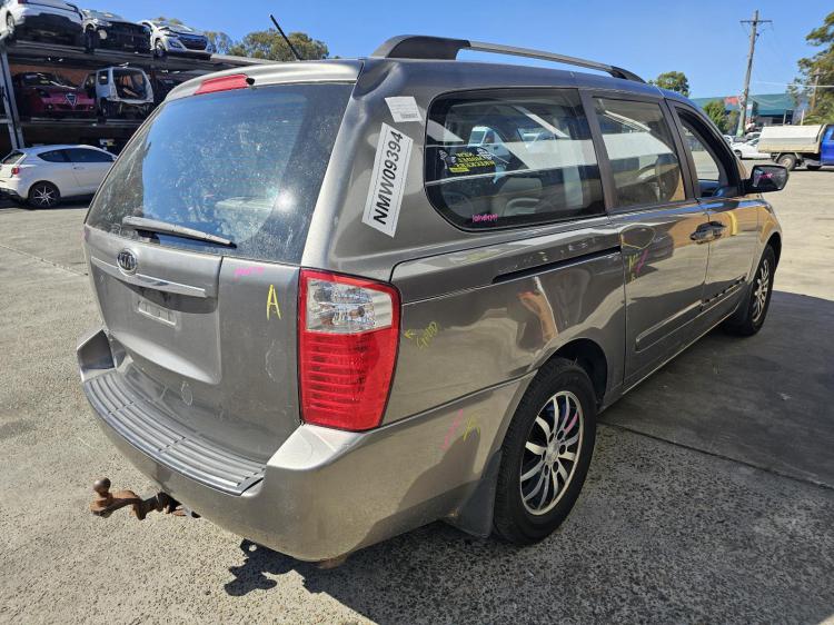 kia Carnival GBB8J46 SLI Jul 2010 Parts & Wrecking