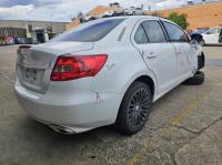 2012 Suzuki Kizashi FR PRESTIGE image 3