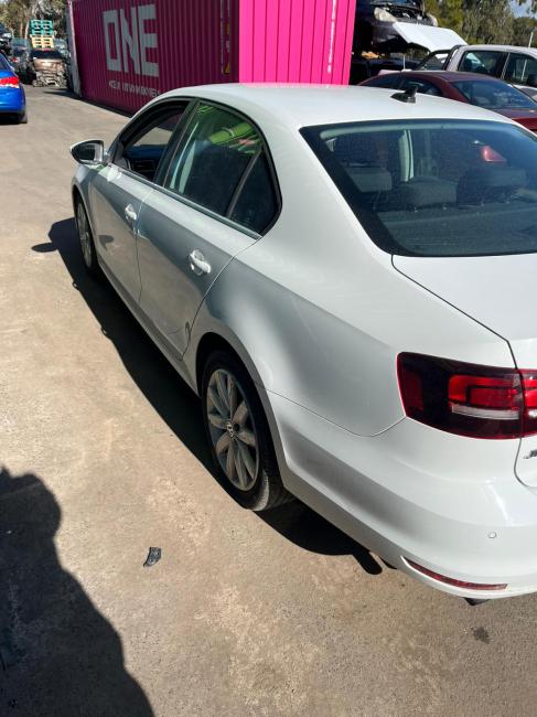 volkswagen Jetta 1B Jul 2015 Parts & Wrecking