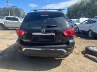 2018 Nissan Pathfinder R52 image 3