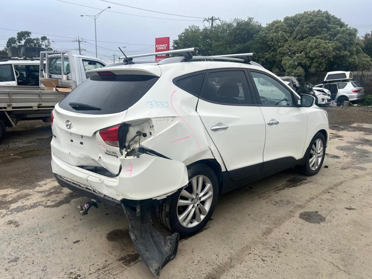 hyundai Ix35 LM SERIES Nov 2011 Parts & Wrecking