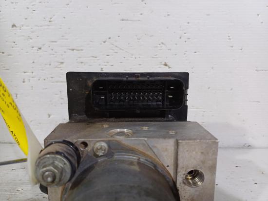 holden Commodore VE II Oct 2010 ABS PUMP/MODULATOR