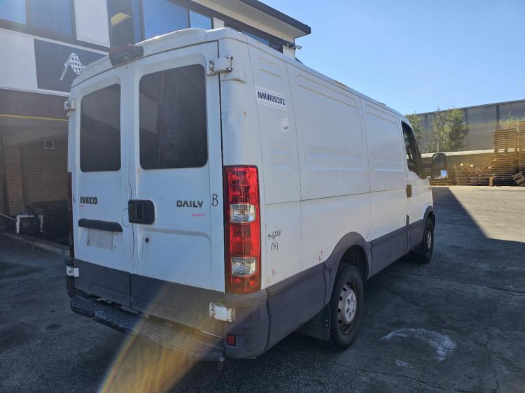 iveco Daily 5TH GEN LOW ROOF 35S Nov 2014 Parts & Wrecking