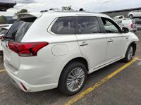 2019 Mitsubishi Outlander ZL image 3