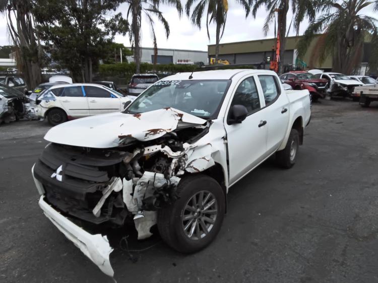 mitsubishi Triton GLX Apr 2021 Parts & Wrecking