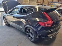 2018 Volvo Xc40 T4 INSCRIPTION image 3