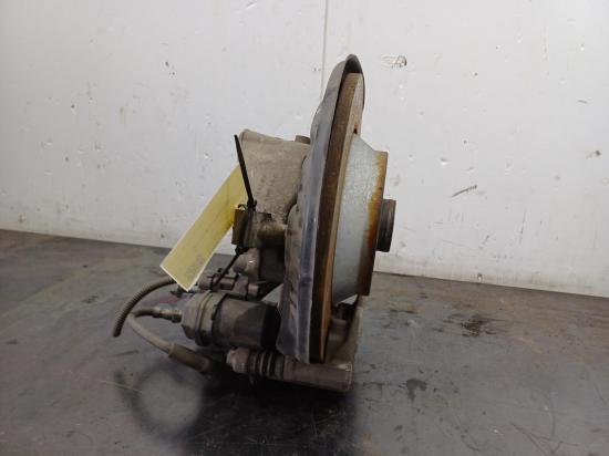 audi Q3 8U May 2017 LEFT EAR HUB ASSEMBLY