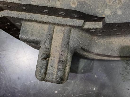 holden Commodore VE Nov 2012 REAR BAR BRKT/REINFORCEMENT