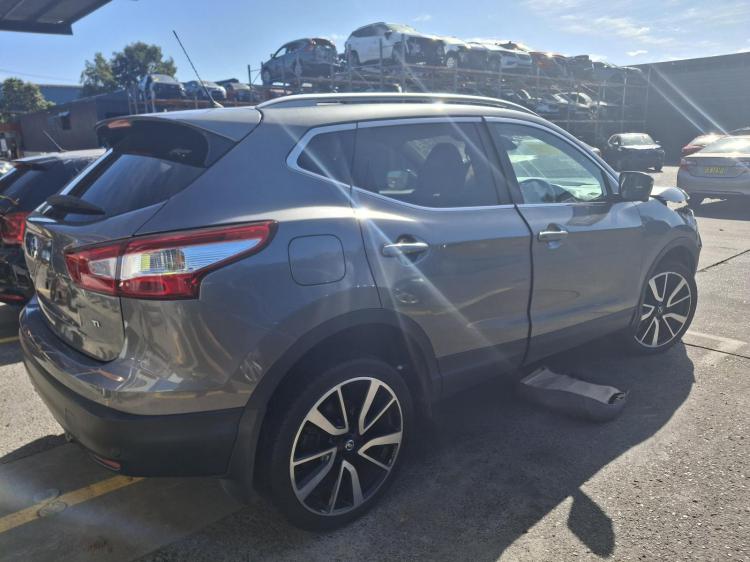 nissan Qashqai J11 Apr 2017 Parts & Wrecking